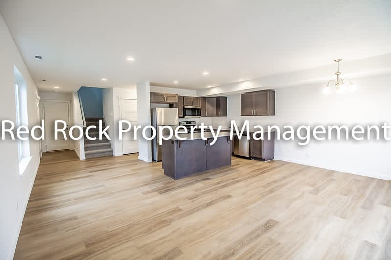 1430 North Michigan Lane – photo 5