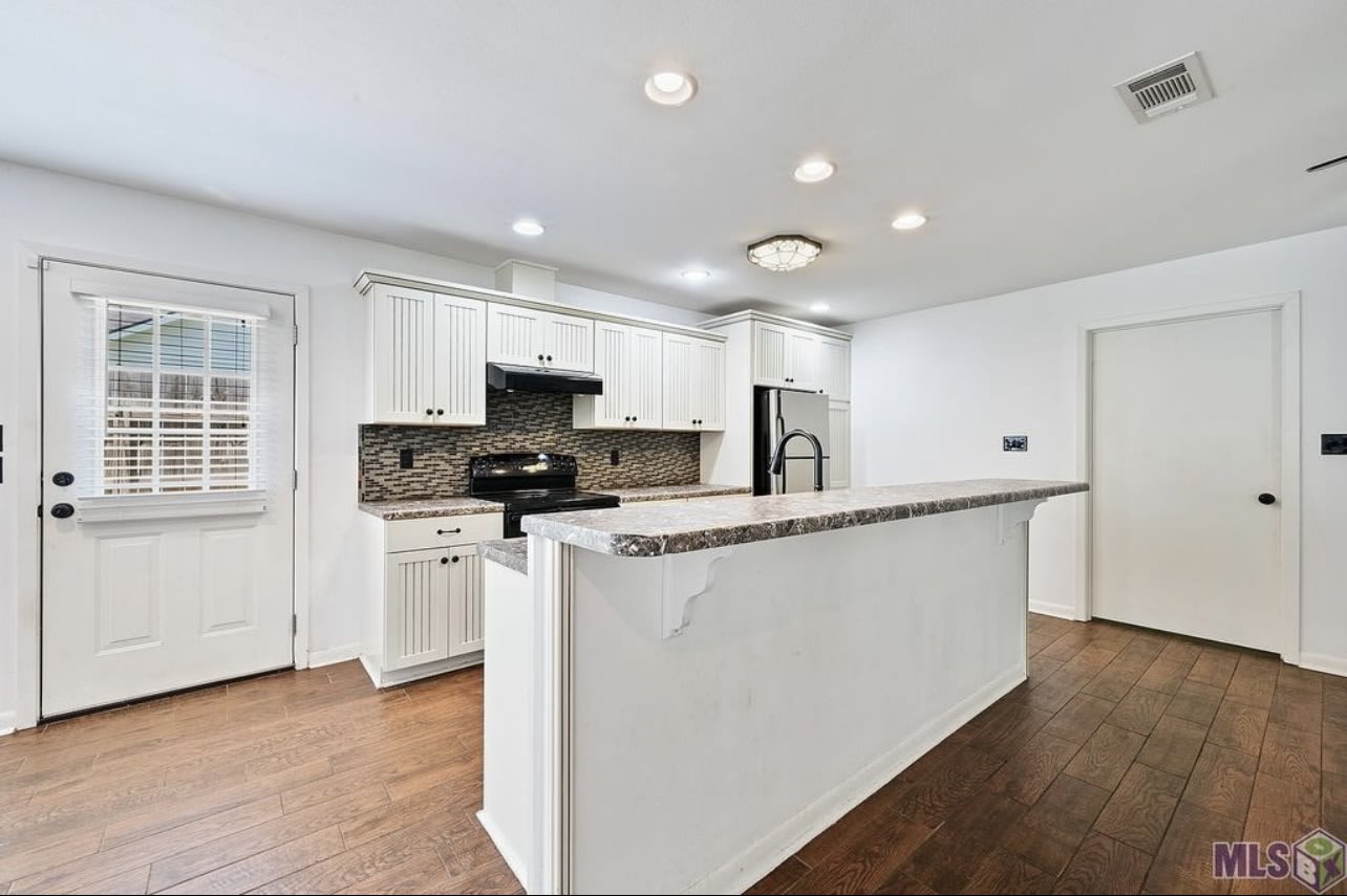 4923 Newell Street – photo 4