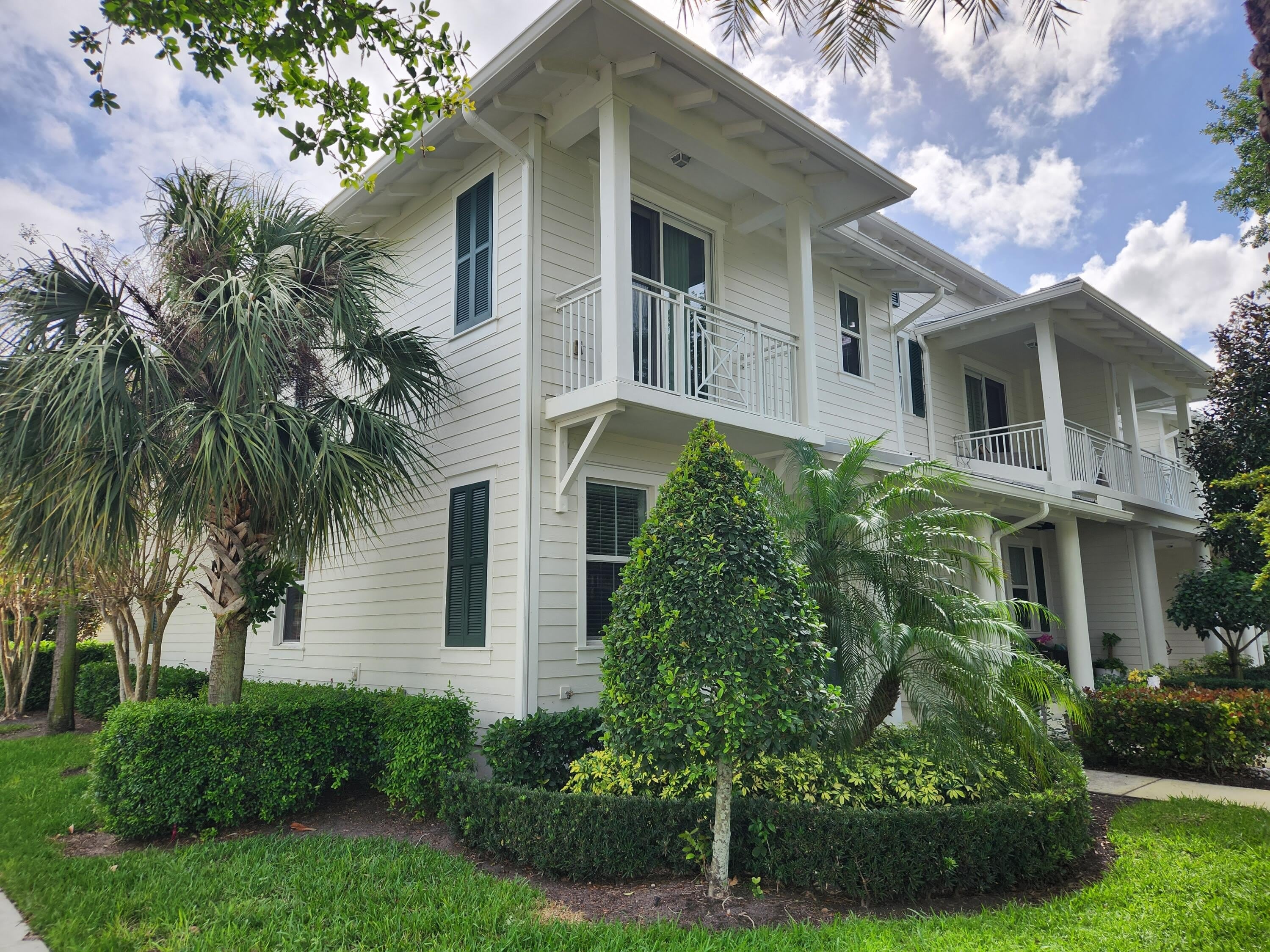 1102 Dakota Drive – photo 1
