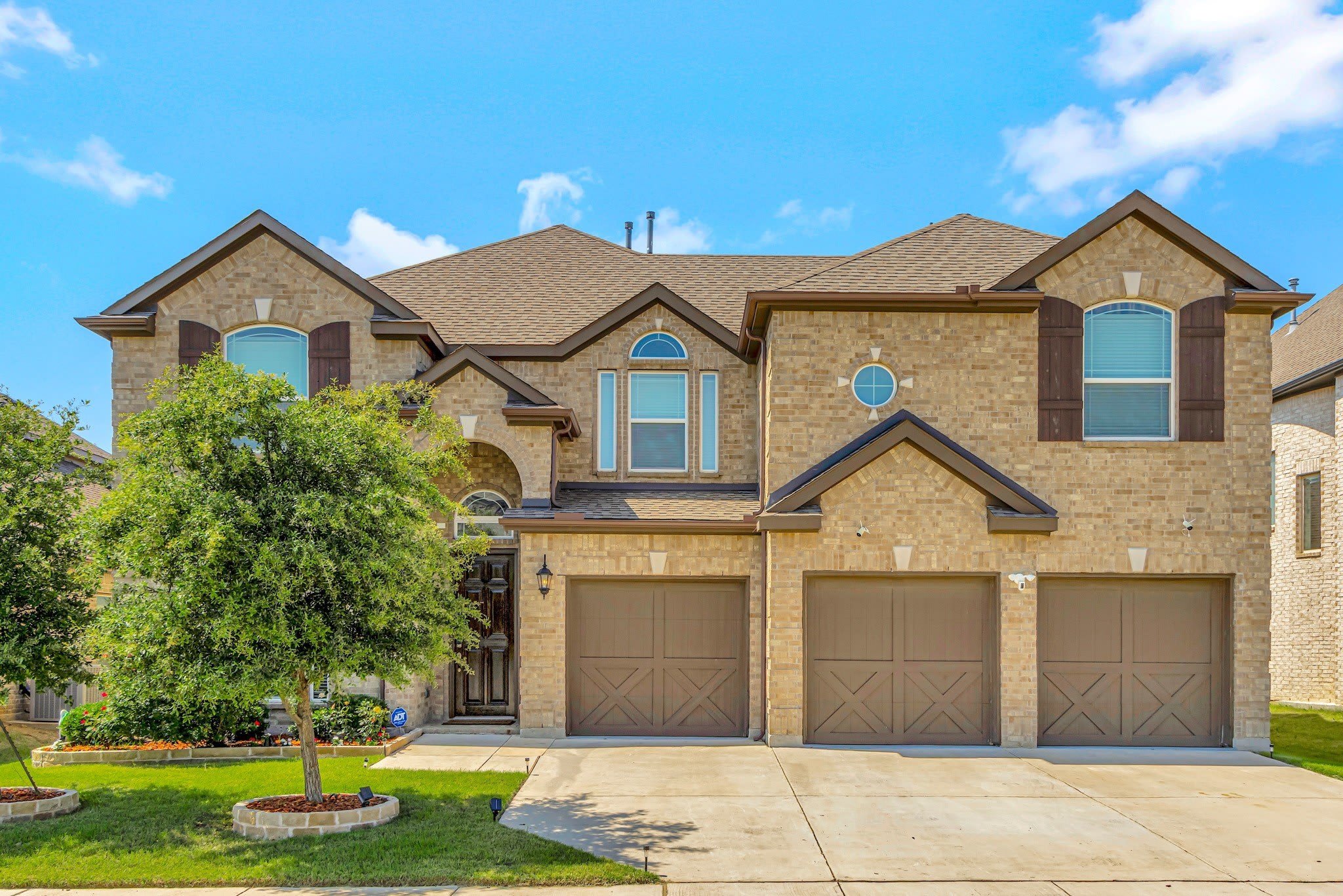 5920 Humber Lane – photo 1