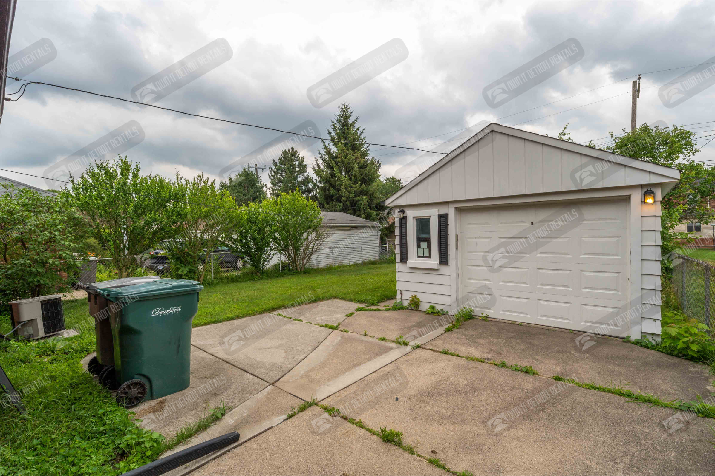 23745 Oak St – photo 4