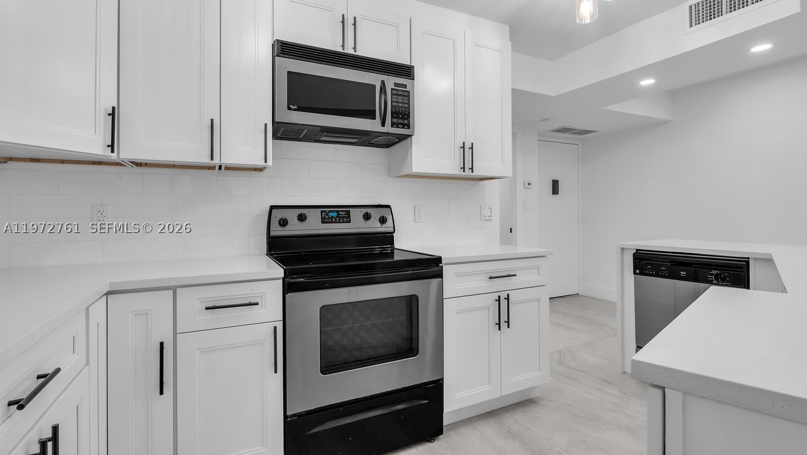 6911 Environ Blvd – photo 3
