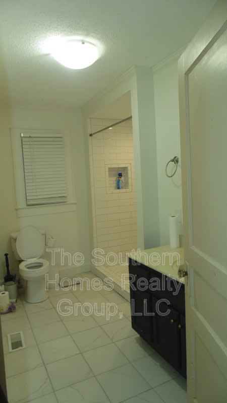 1102 Dodson Street – photo 4