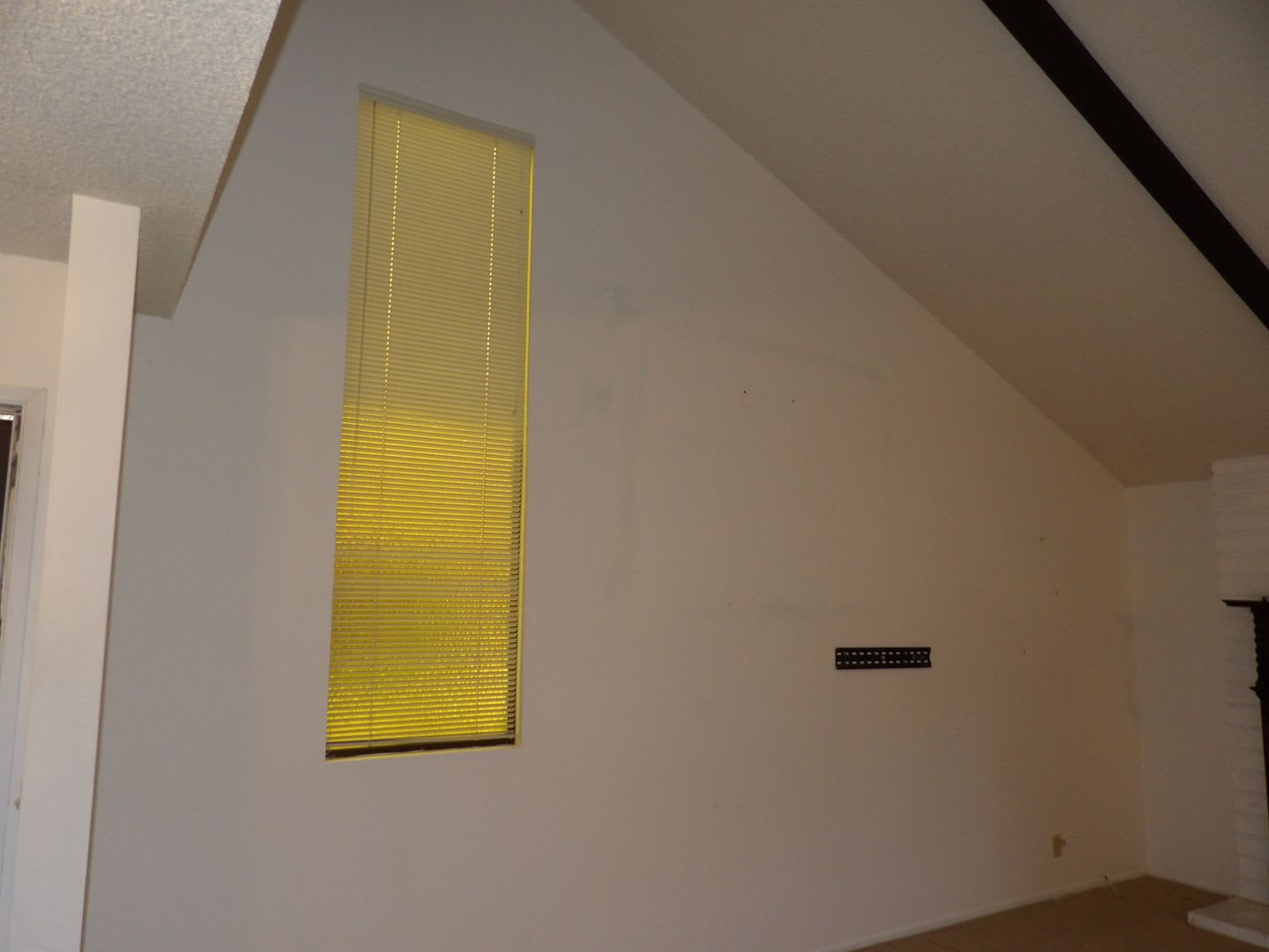 3Bd 2Ba Mesa Circle Condo – photo 2