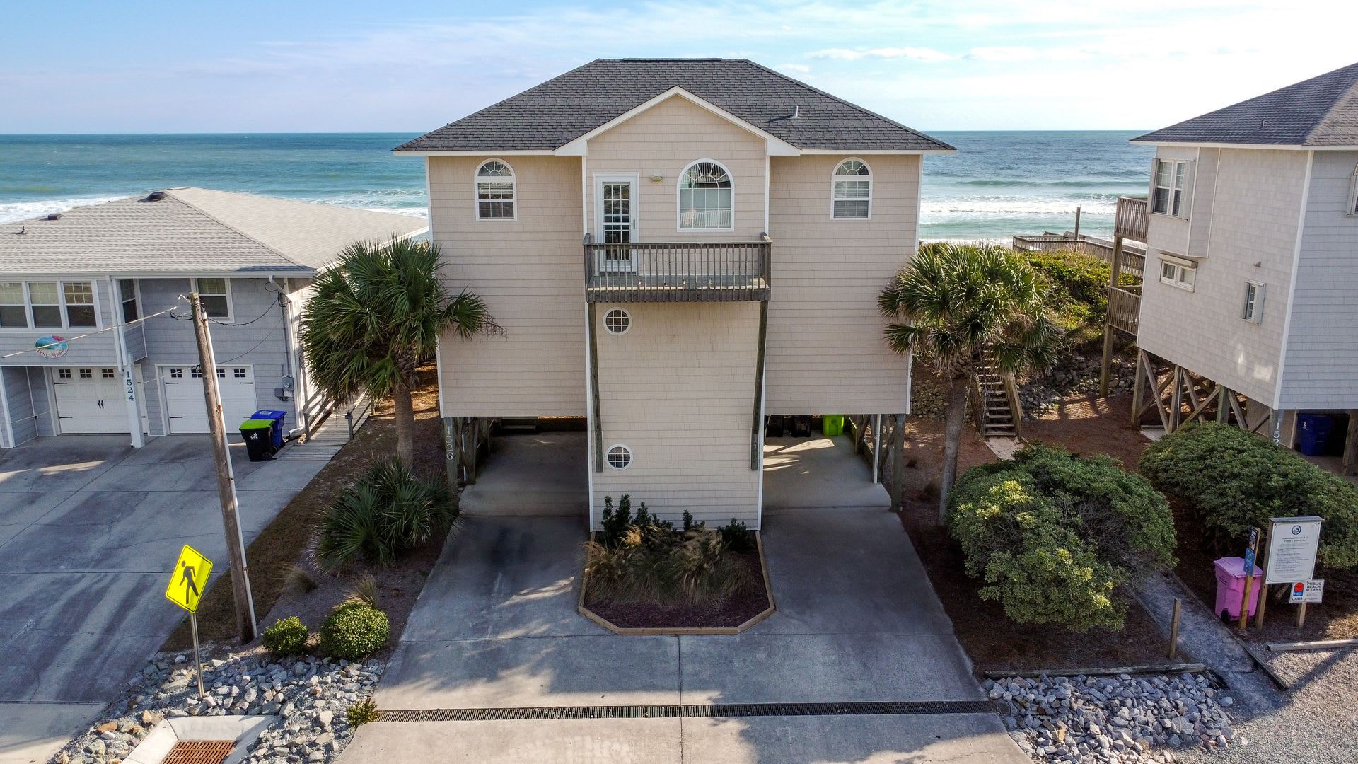 Oceanfront- Pet Friendly- Fully Furnished- Off Season Rental November 1st, 2026-March 31st, 2027 – photo 1