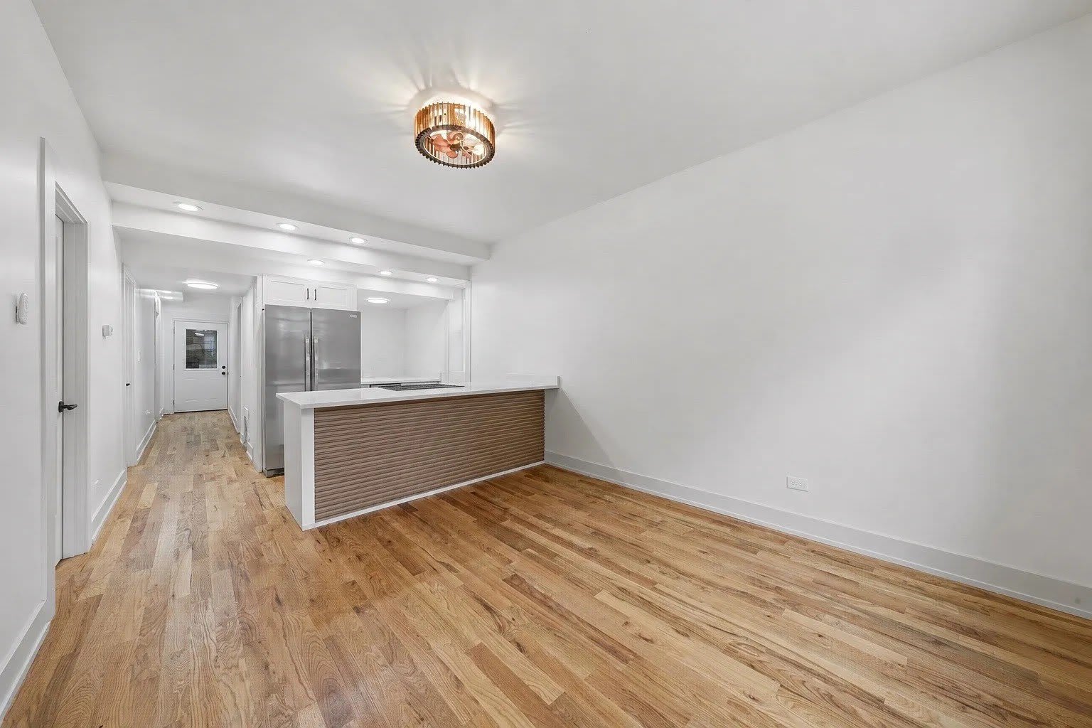 1514 W Fry Street – photo 2