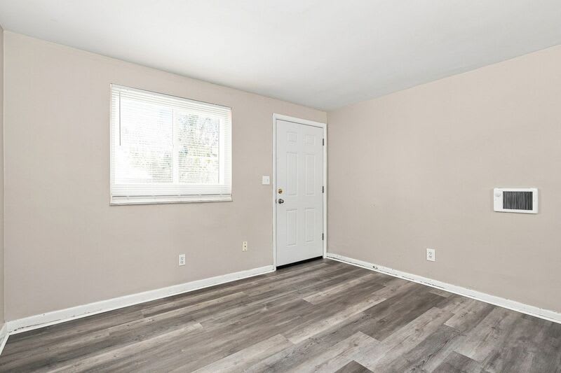 141 Stevens Street – photo 3