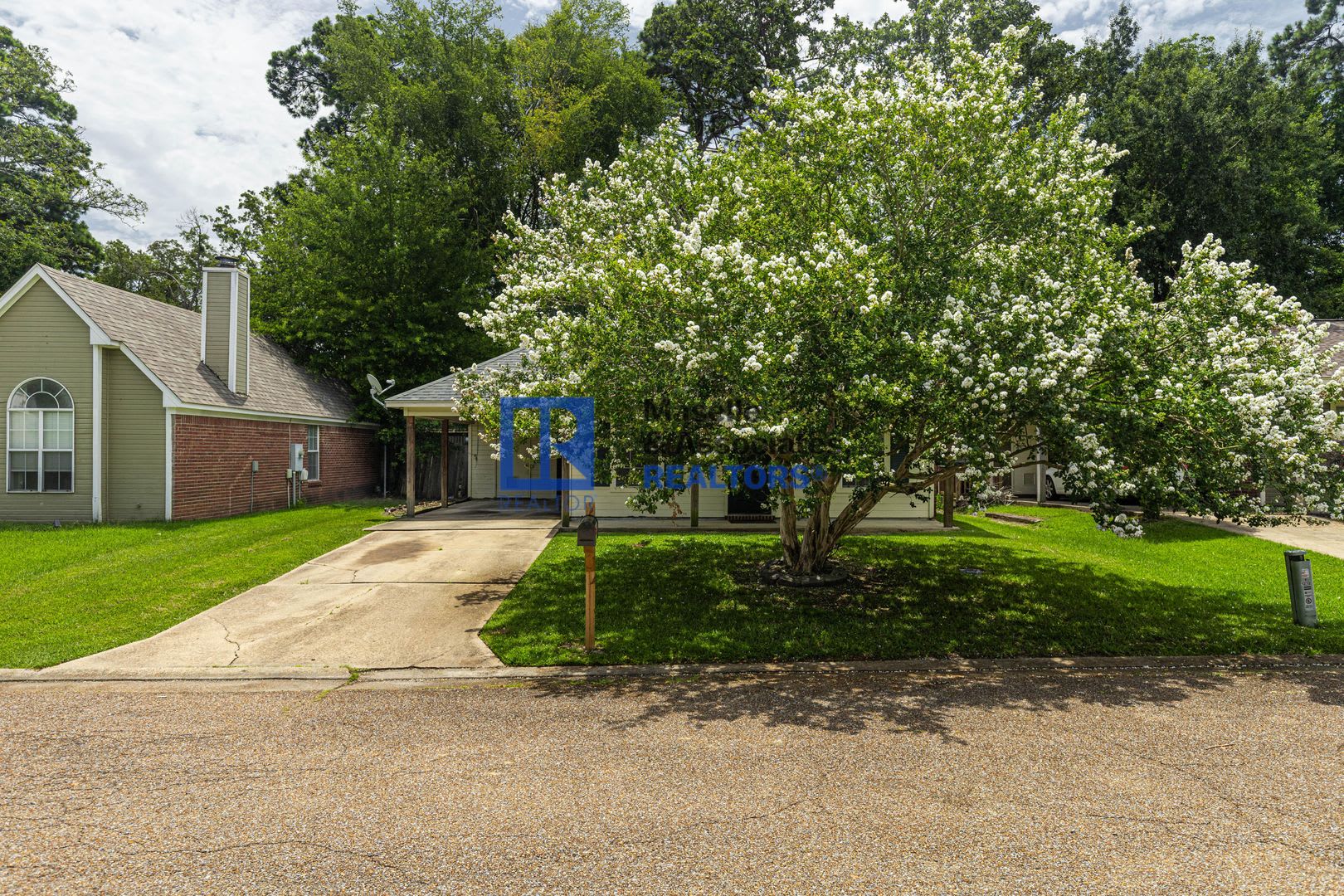 2 Bed/2 Bath in Barnett Bend of Brandon – photo 4