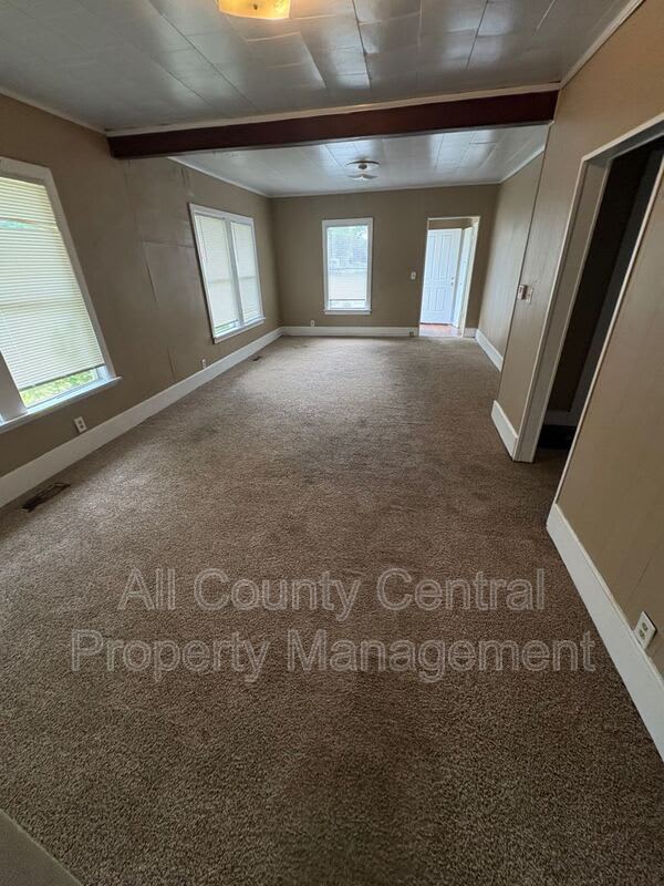 1400 Gulfport st – photo 5