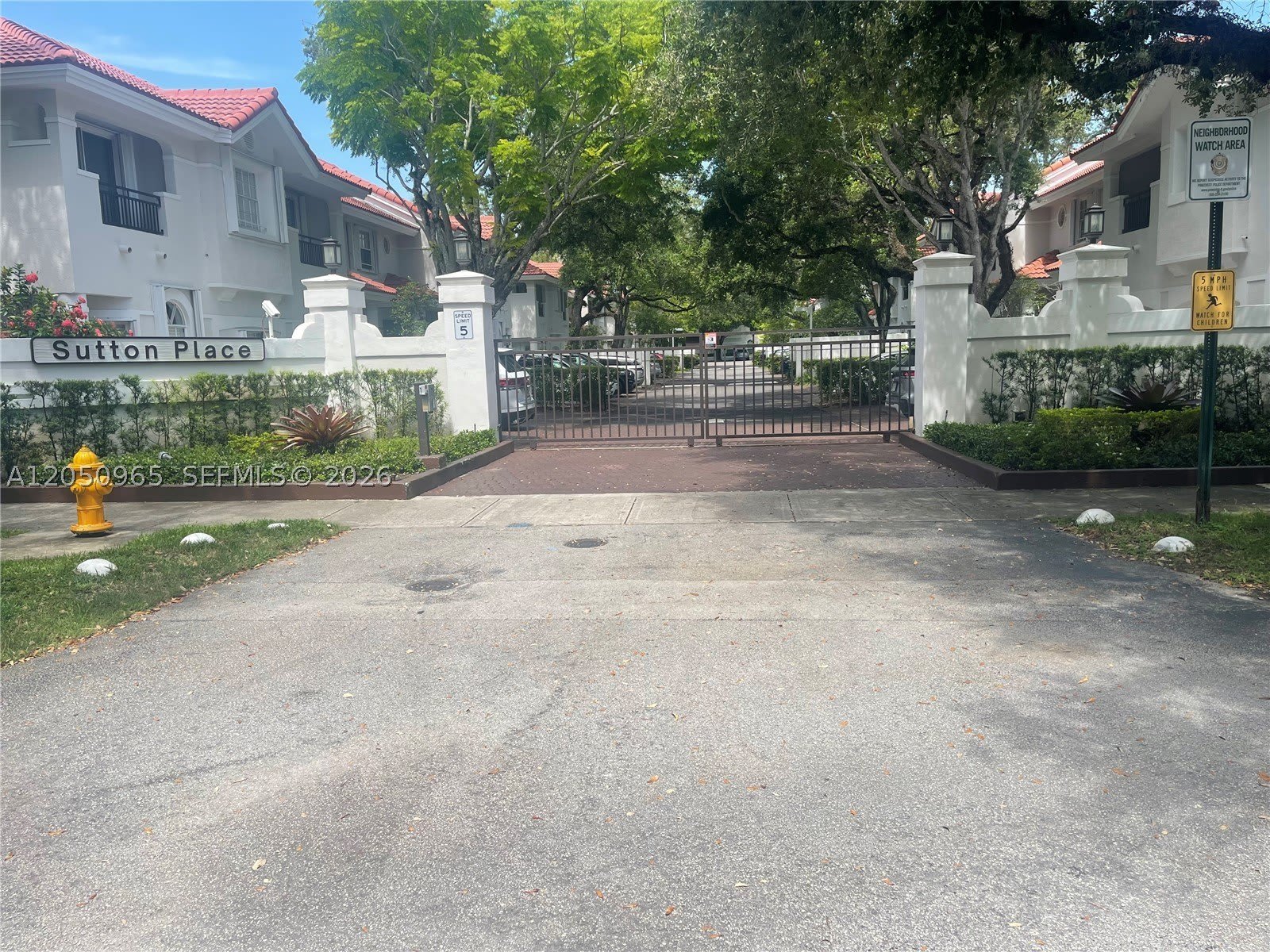 6853 SW 89th Ter – photo 4