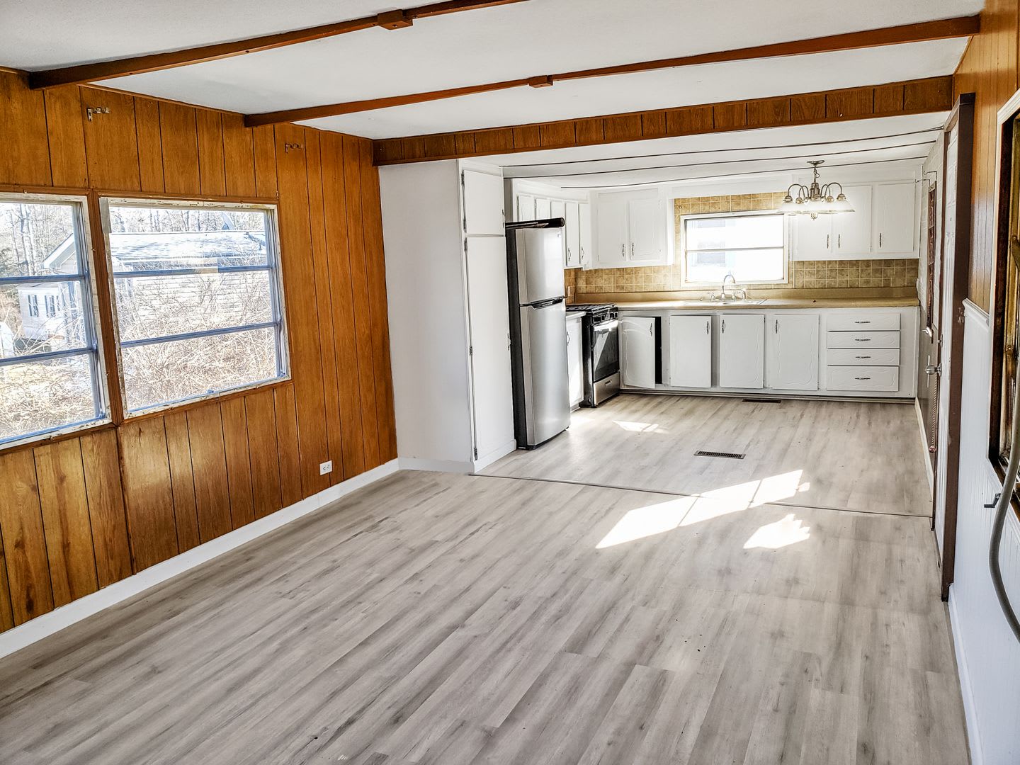2 Bedroom 1 Bathroom Manufactured Home Rental – photo 4