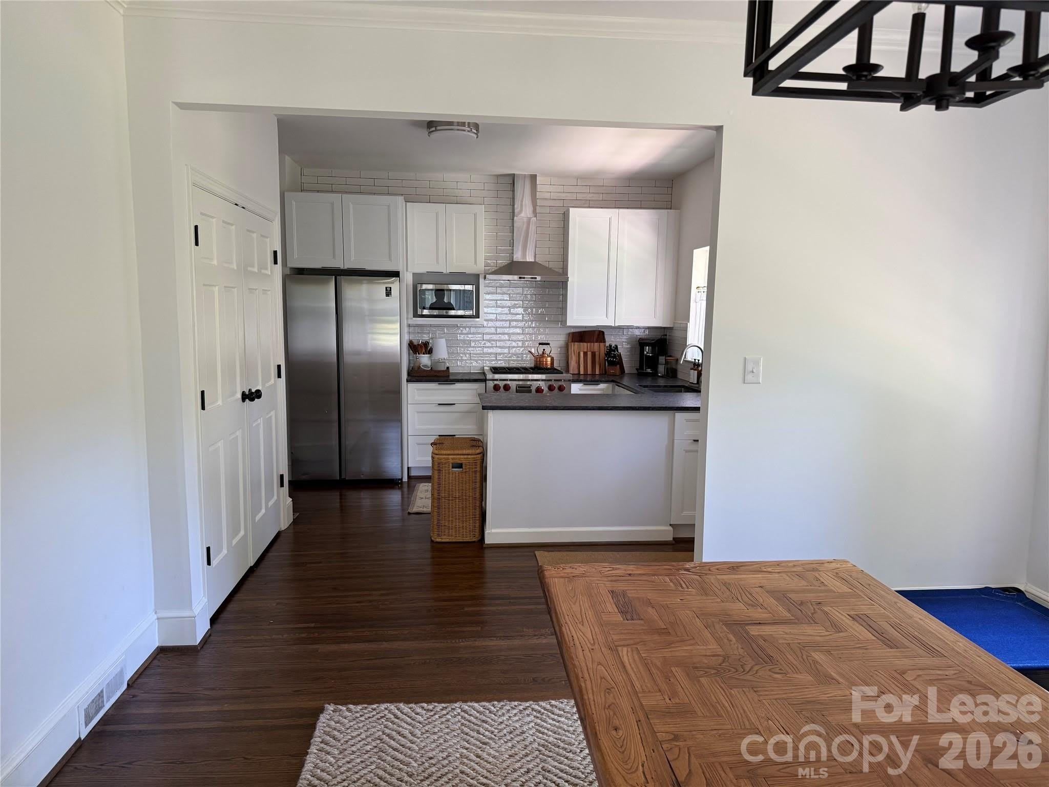 701 Berkeley Avenue – photo 5