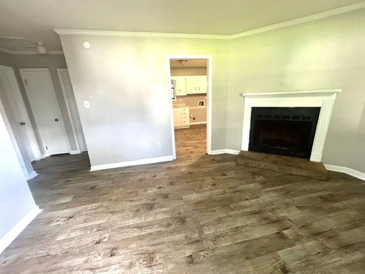 1216 1/2 Stevens Ave – photo 3