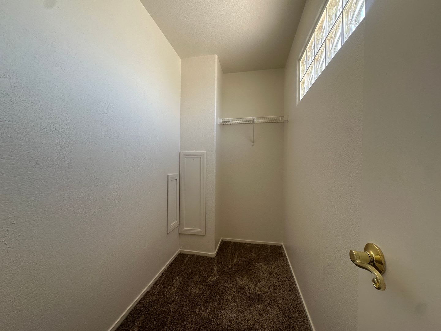 3 Bedroom and 3 Bath Home! – photo 5