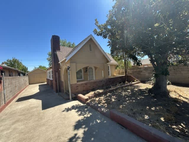 3803 40th St – photo 1