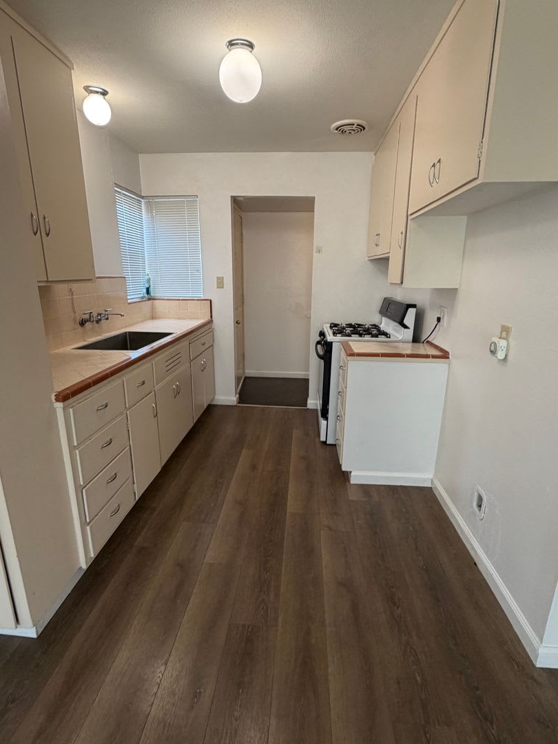 NICE HOME IN SACRAMENTO!! – photo 2