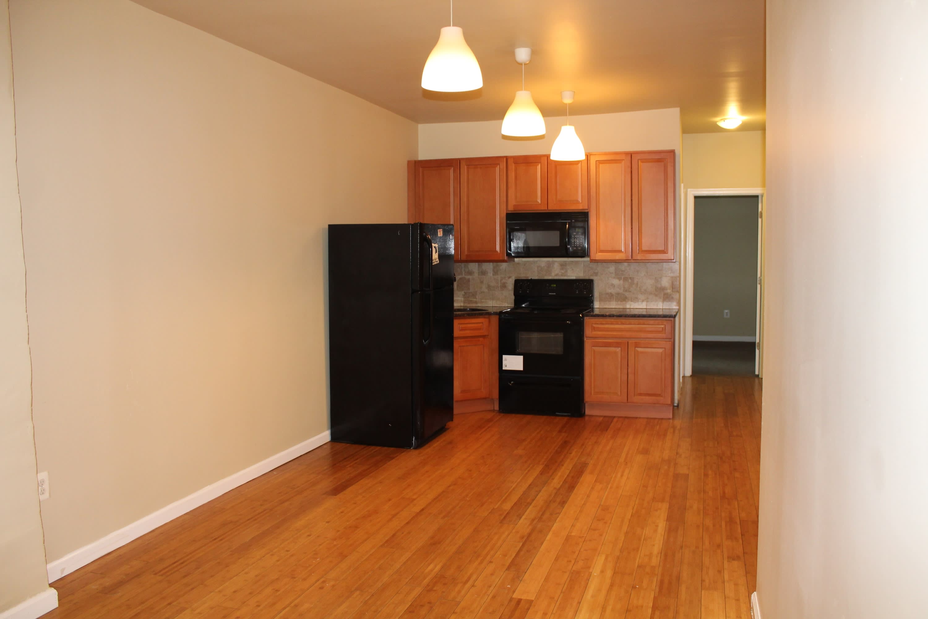 210 W Zeralda Street – photo 1