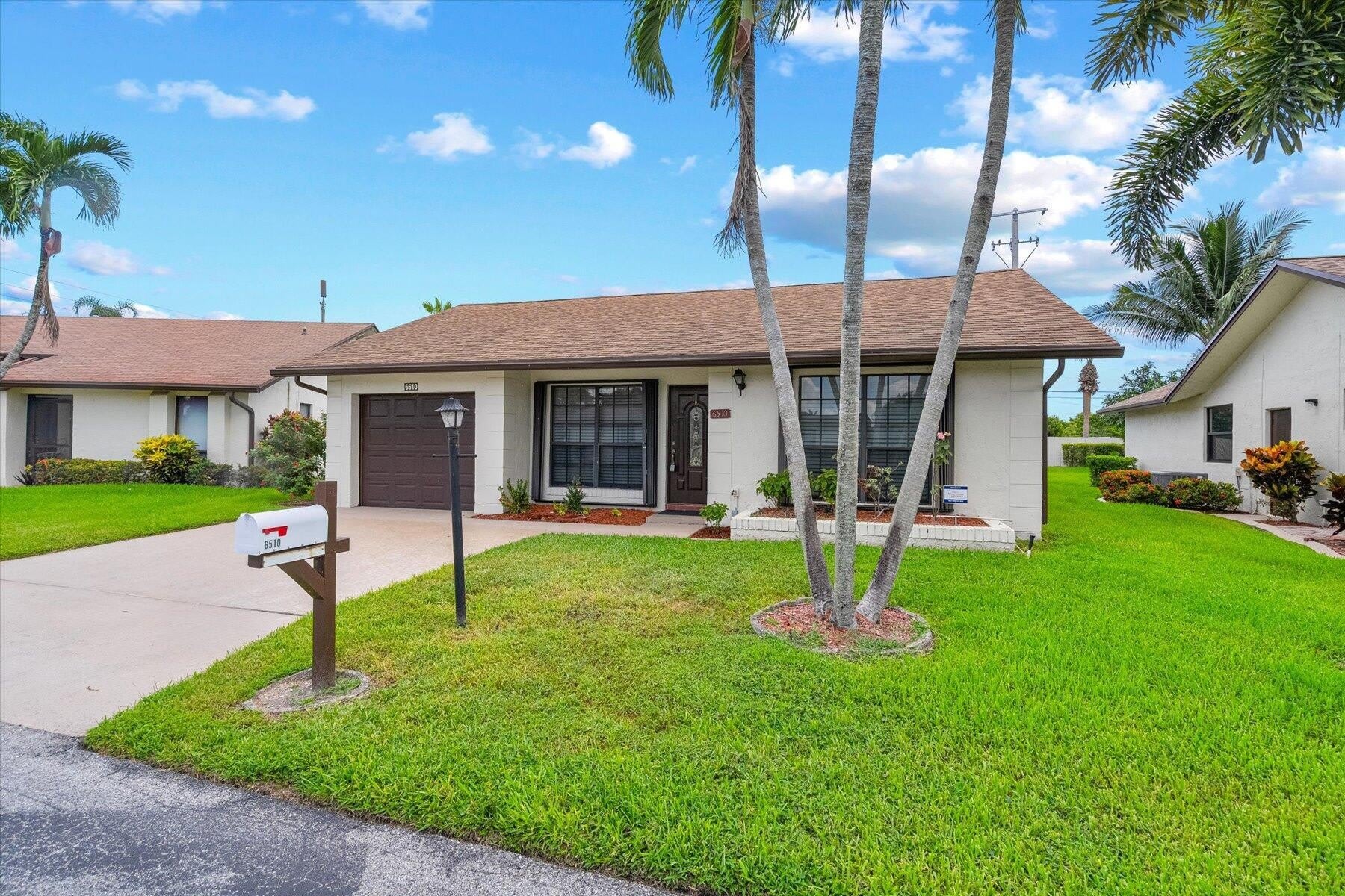 6510 OLIVEWOOD Circle – photo 2