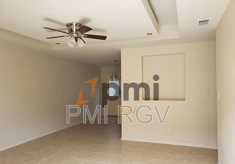 2120 Taxco Ct – photo 3