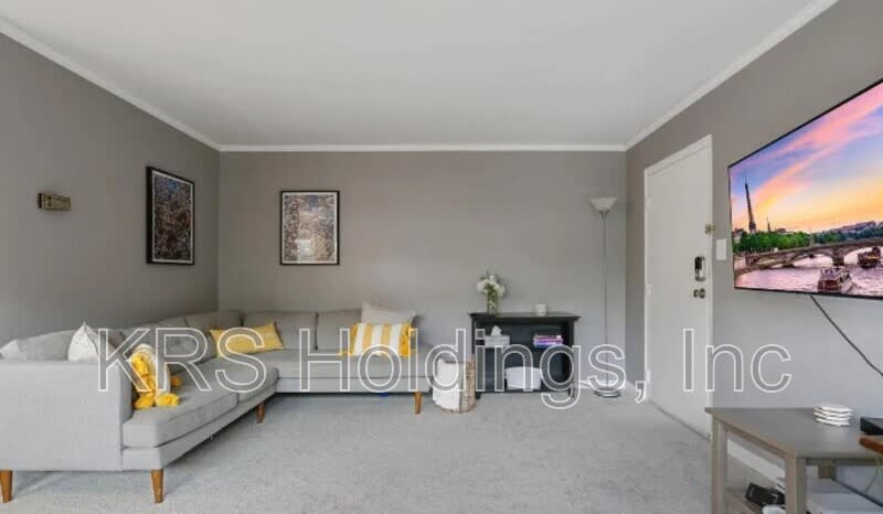 1521 S George Mason Drive – photo 4