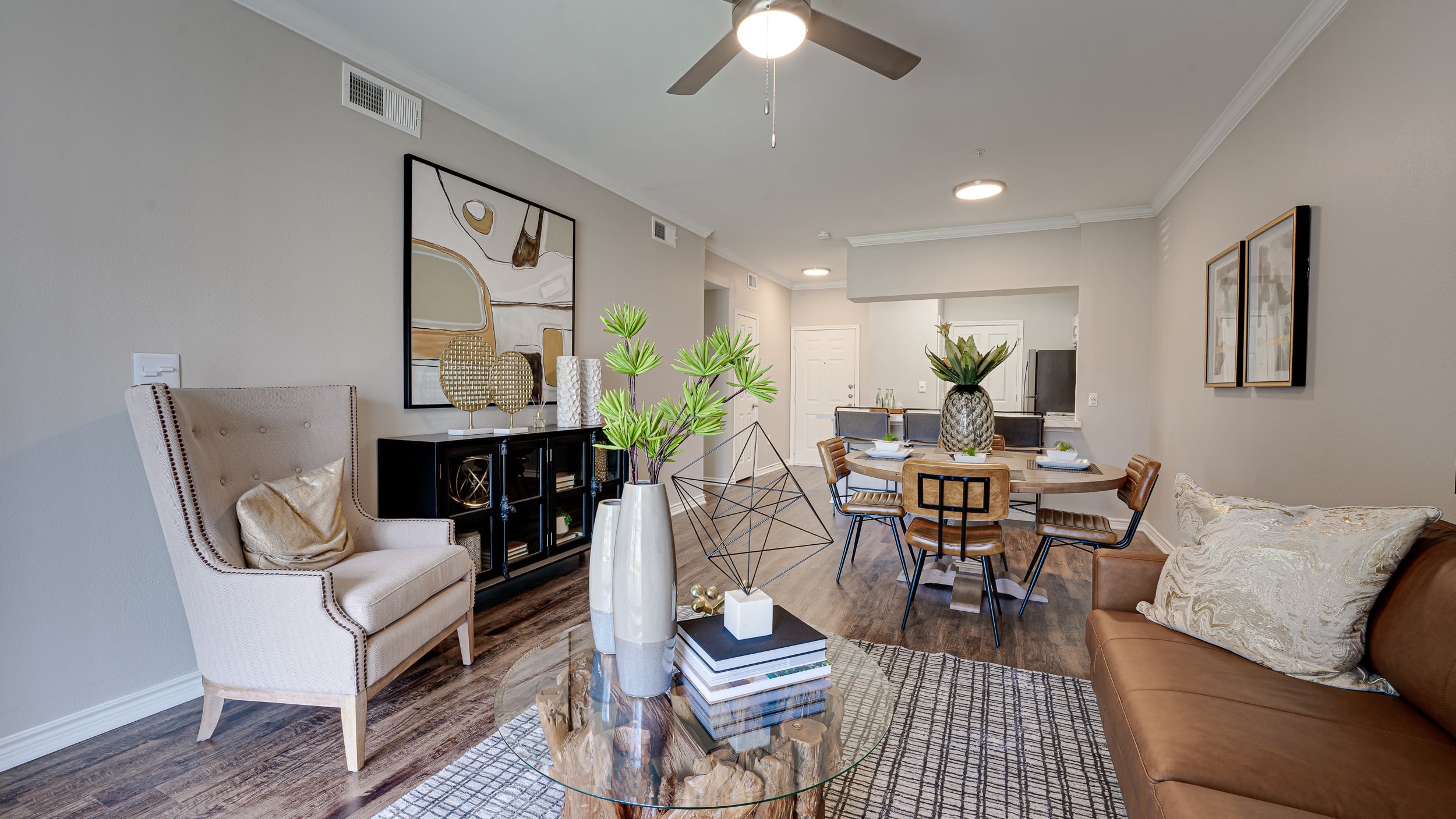 Highland Luxury Living – photo 5