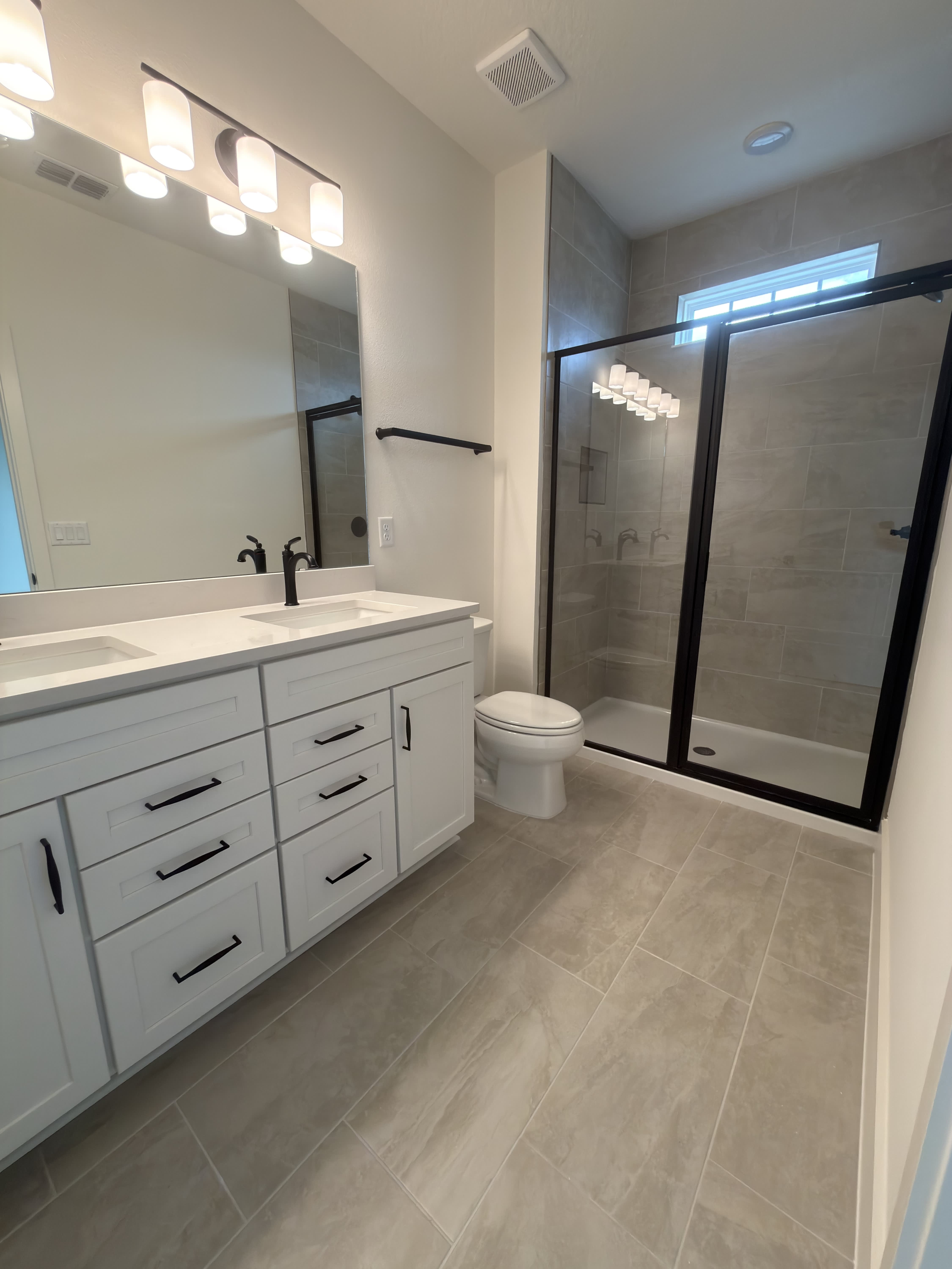 15056 Groveside Rd – photo 3