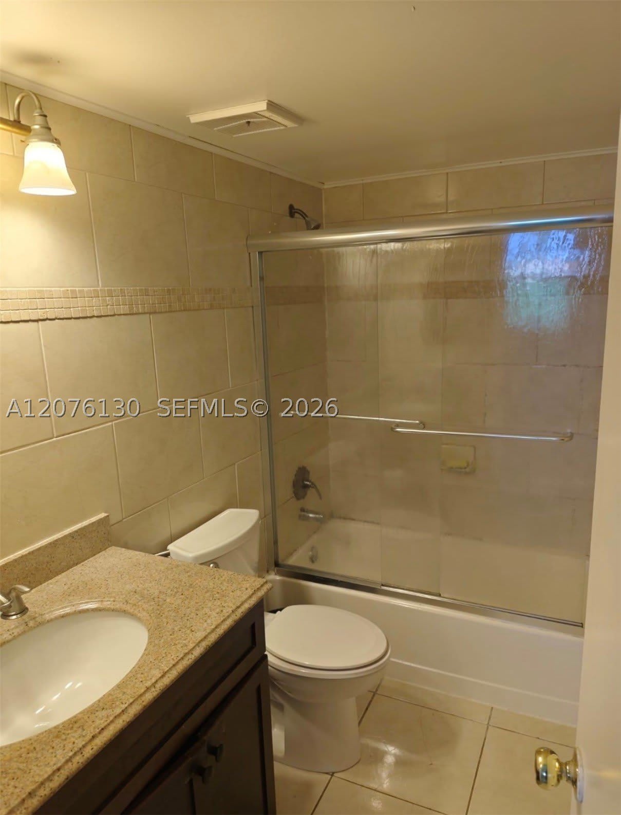 1269 SW 46th Ave – photo 4