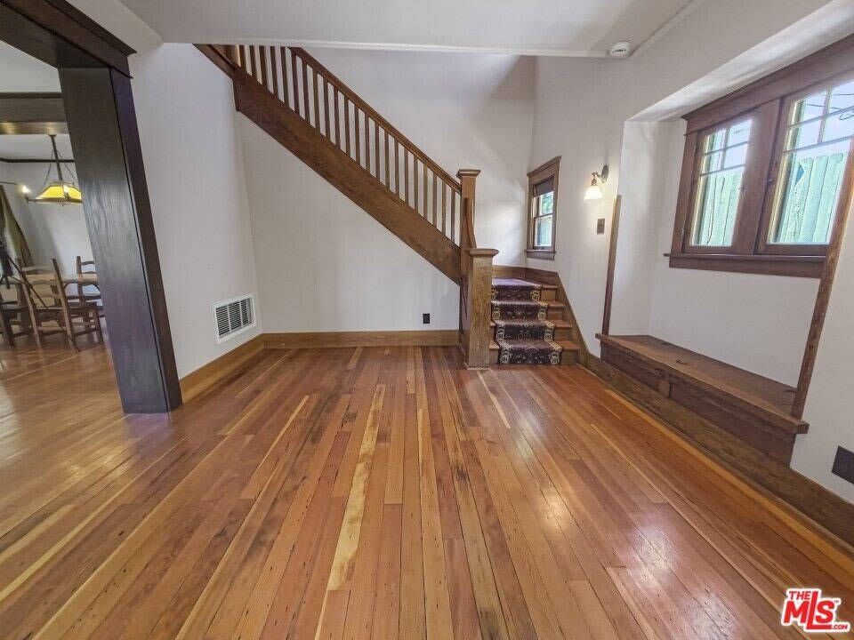 216 Mount Washington Dr – photo 4