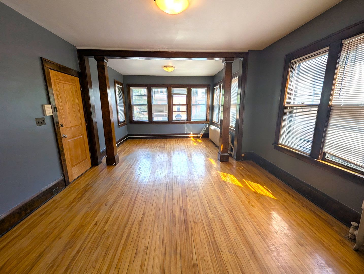 Amazing Spacious 2 Bedroom in the Heart of Uptown! – photo 5