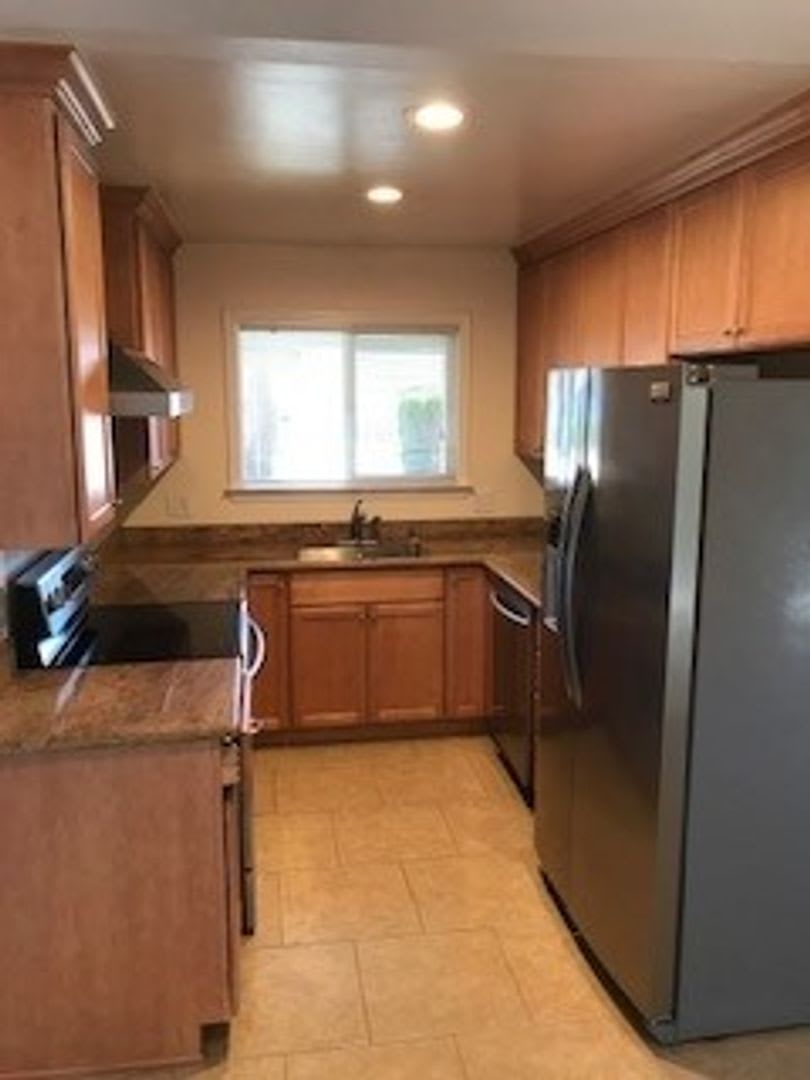 Spacious Cambrian 3 bed 2 bath home available now – photo 4