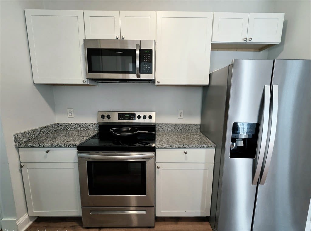2 Oak Street – photo 3