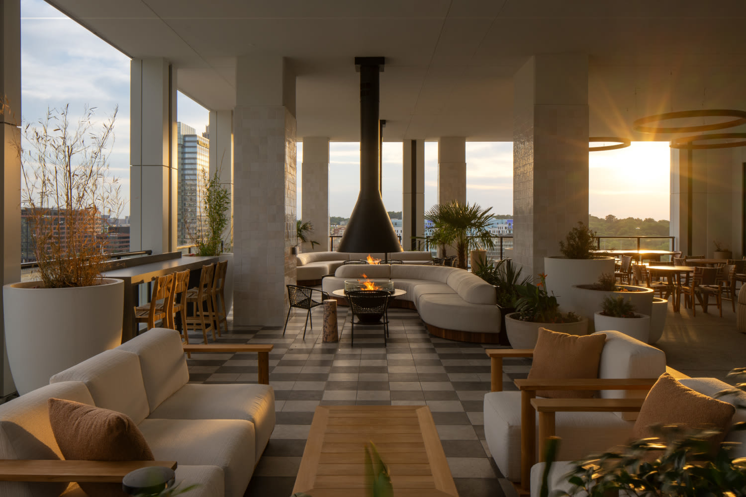 Emmi Midtown – photo 2