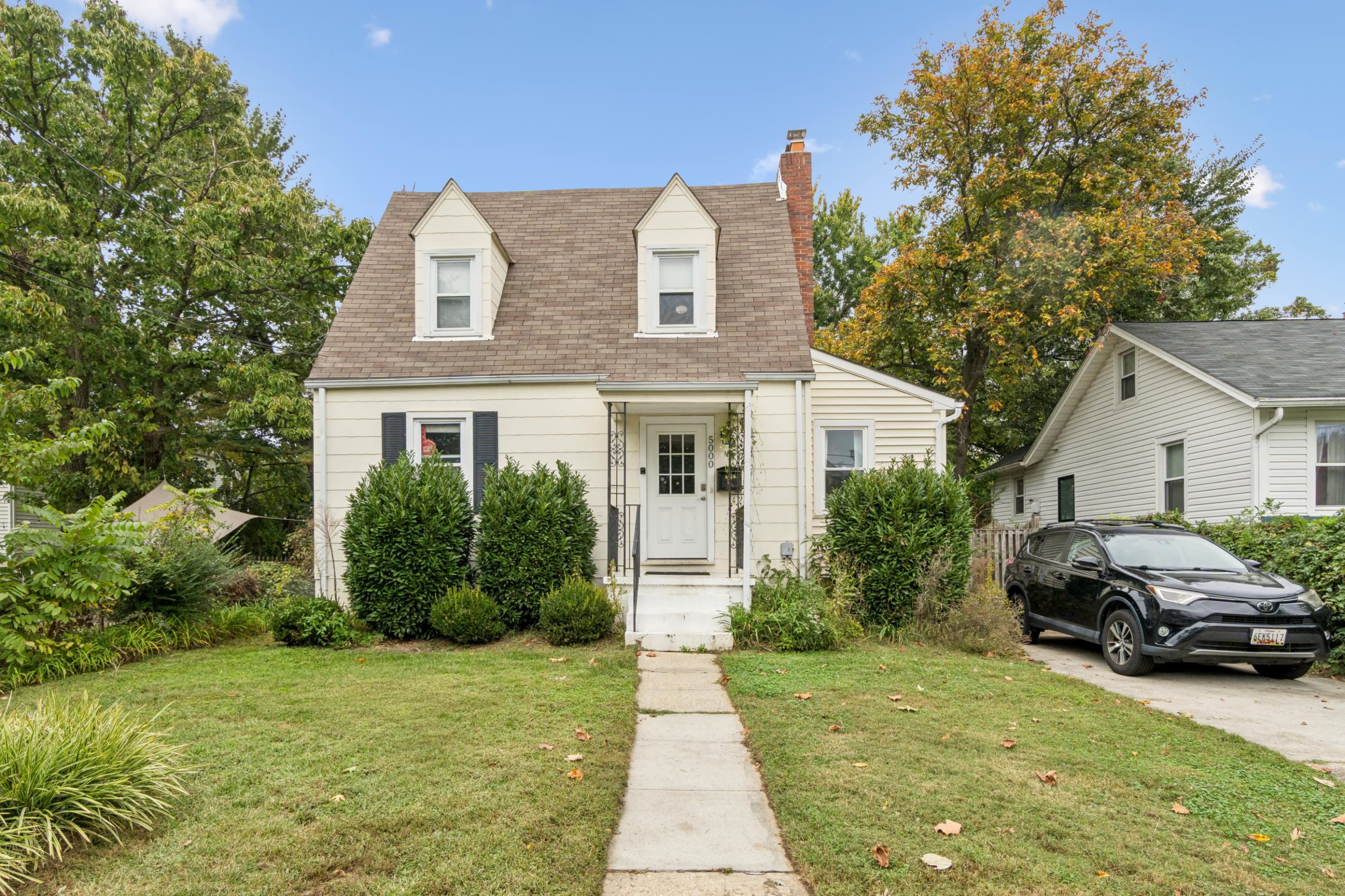 5000 Quebec Street – photo 1
