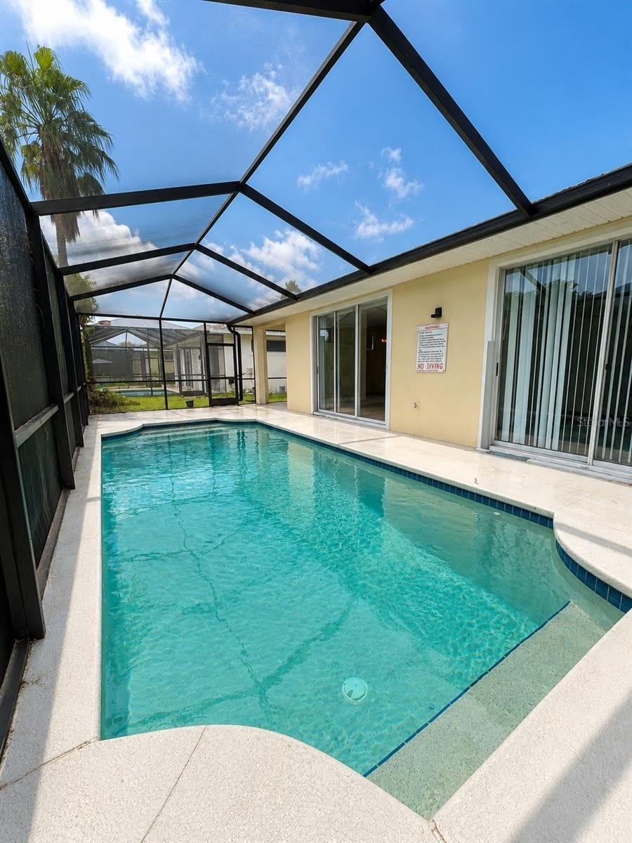 2915 SUNSET LAKES Boulevard – photo 2