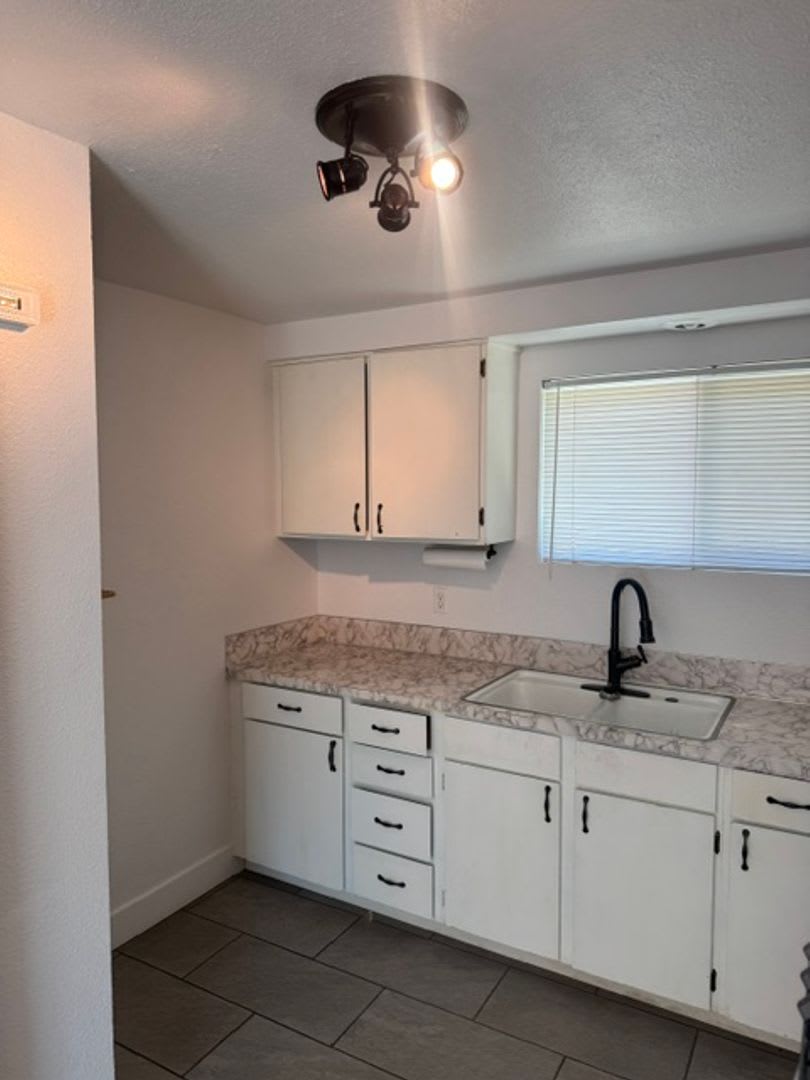 Beautifully Updated 3-Bedroom Home with RV Parking &amp; Hookups – photo 5