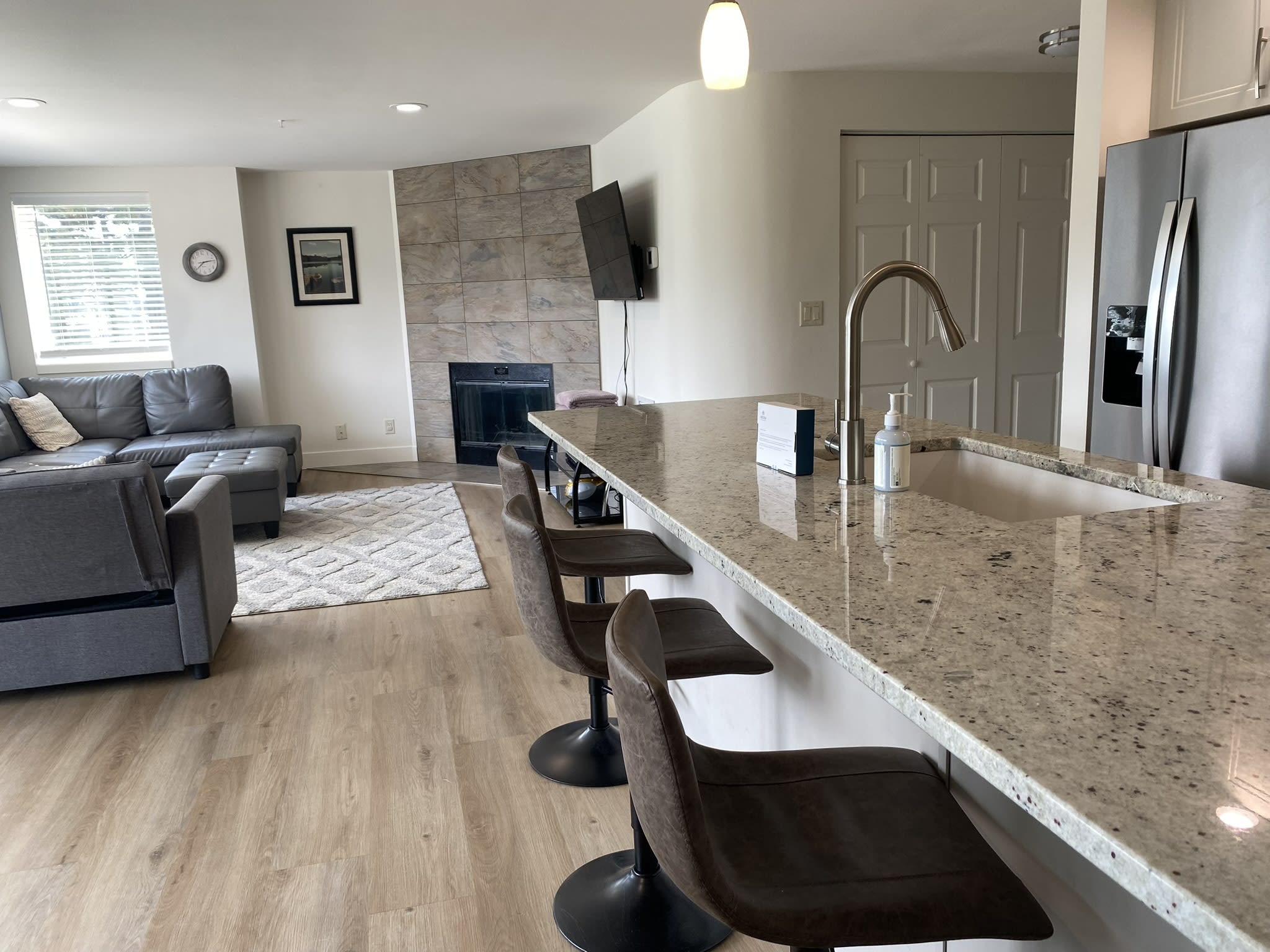 808 Hwy 150 – photo 4