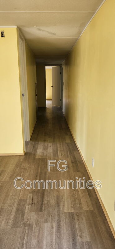112 Laurin Dr – photo 4