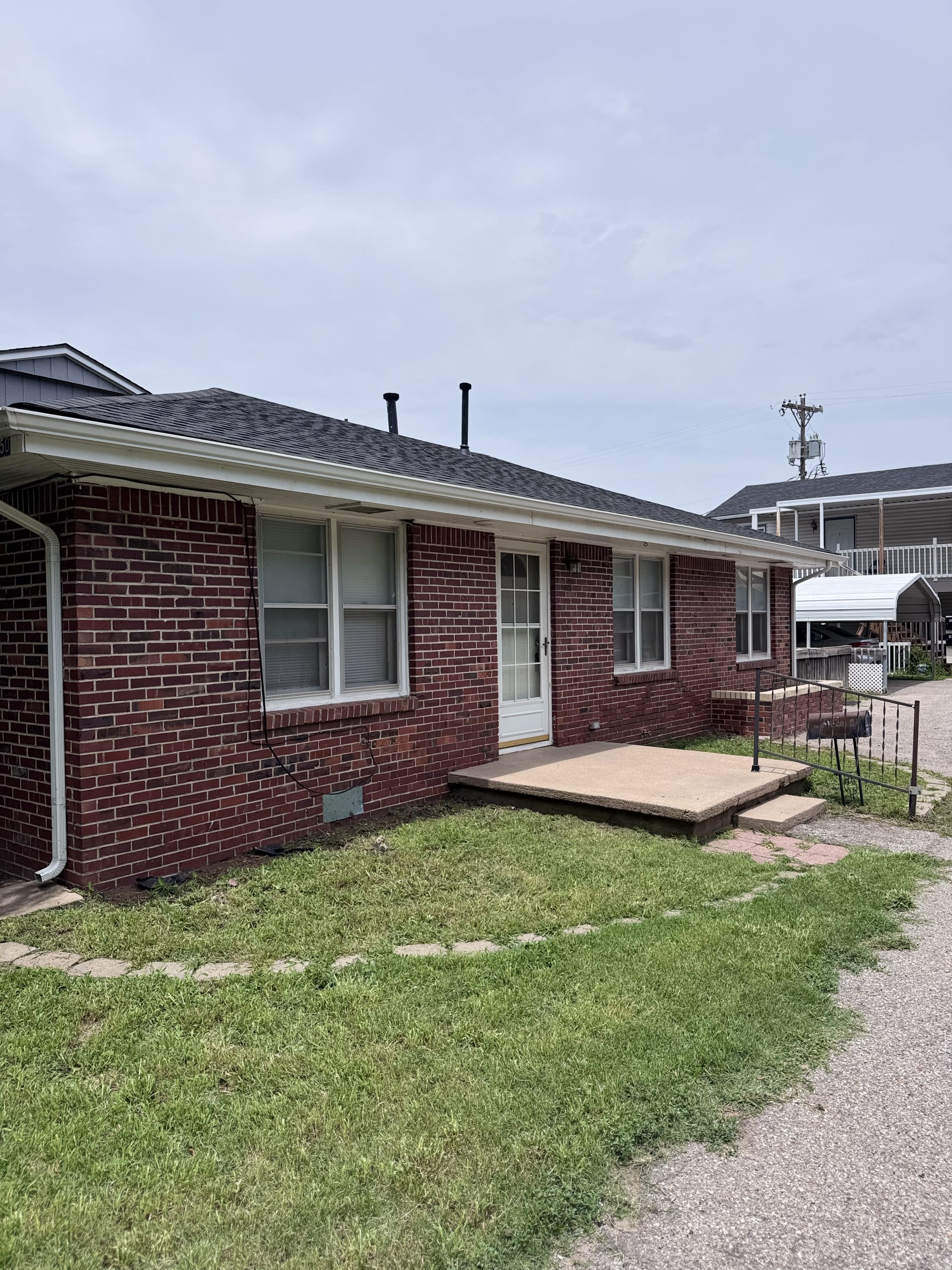 3150 W Mentor Avenue House – photo 2