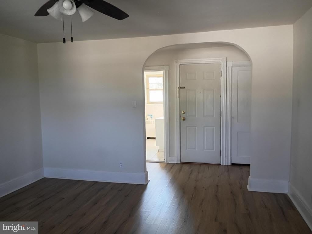 201 COLUMBIA BOULEVARD – photo 2