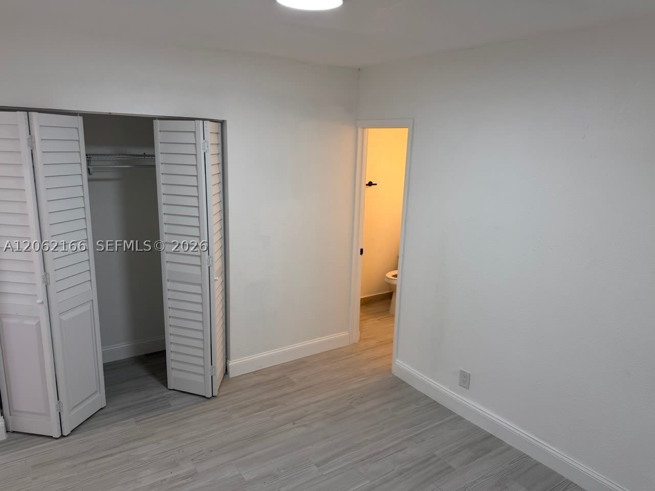 7842 NW 5th Ave – photo 2