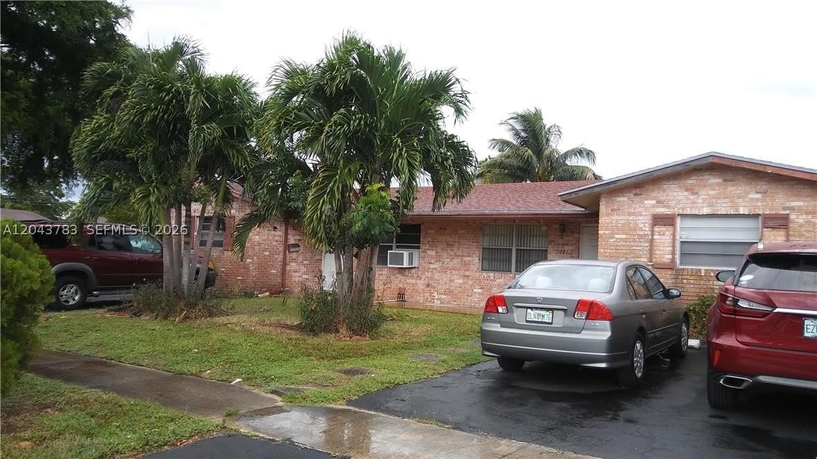 5425 Nw 16Th Ct – photo 2