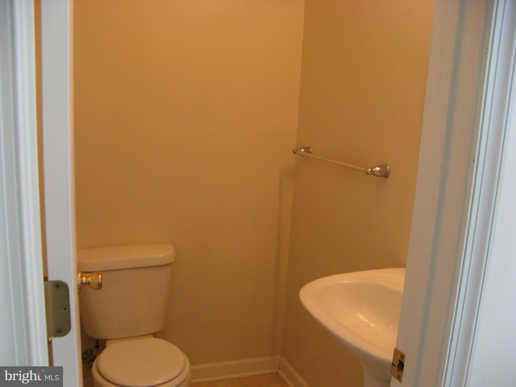 108 MONTICELLO Square – photo 5