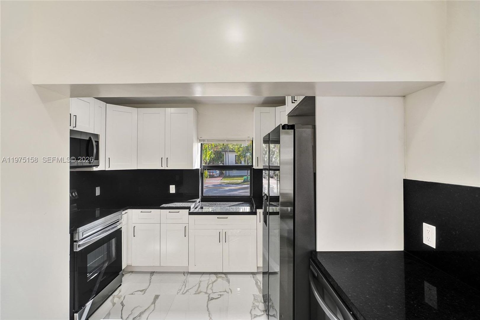 237 NE 110th Terrace 237, Miami, FL 33161 – photo 1
