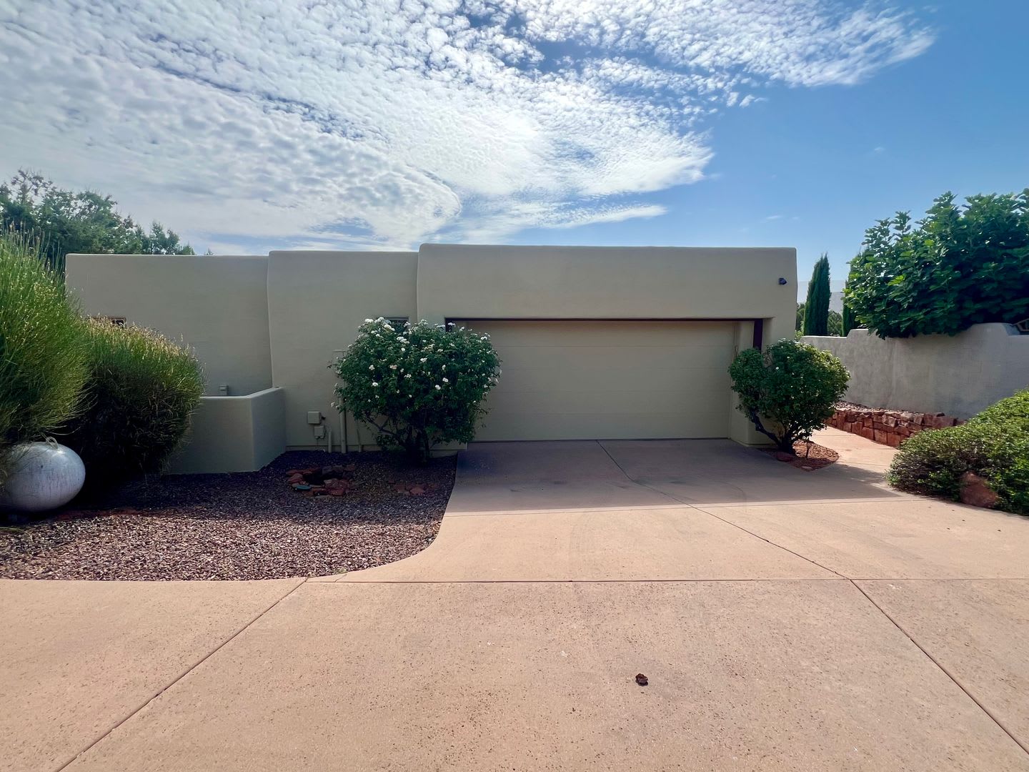 Unfurnished 1 Year Long Term Rental – photo 4