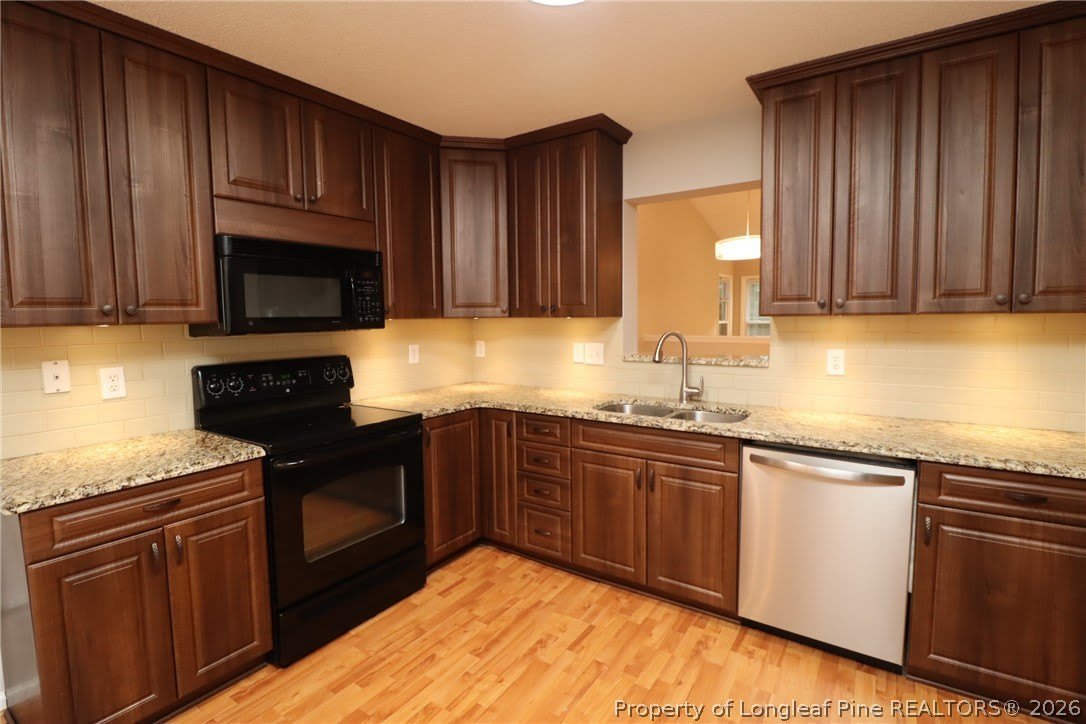 12305 Harcourt Drive – photo 4
