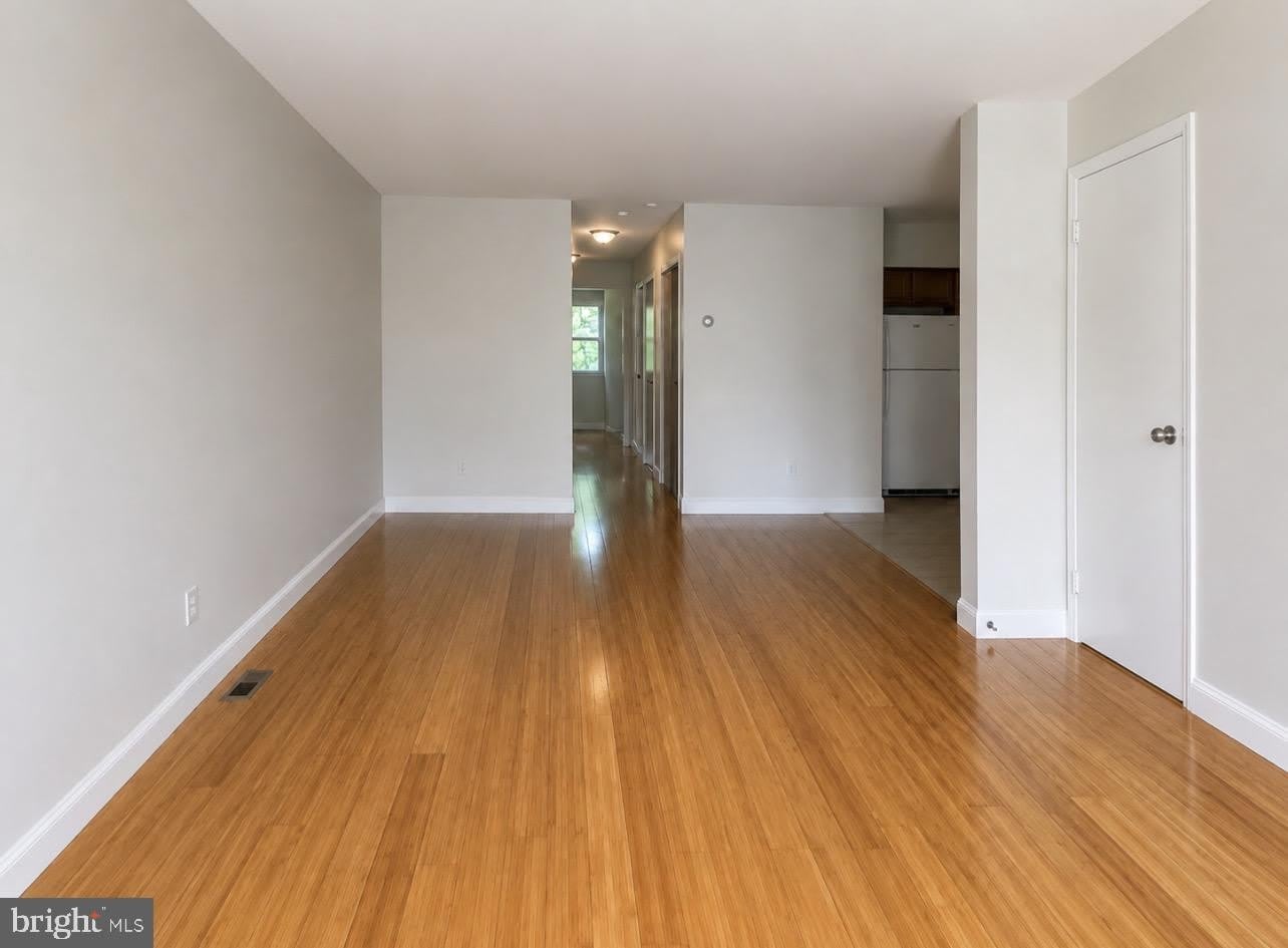 8828 COTTAGE Street – photo 2