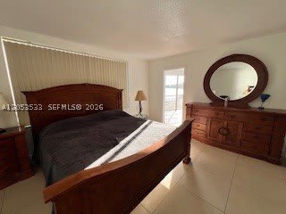 1100 NE 191st St – photo 5