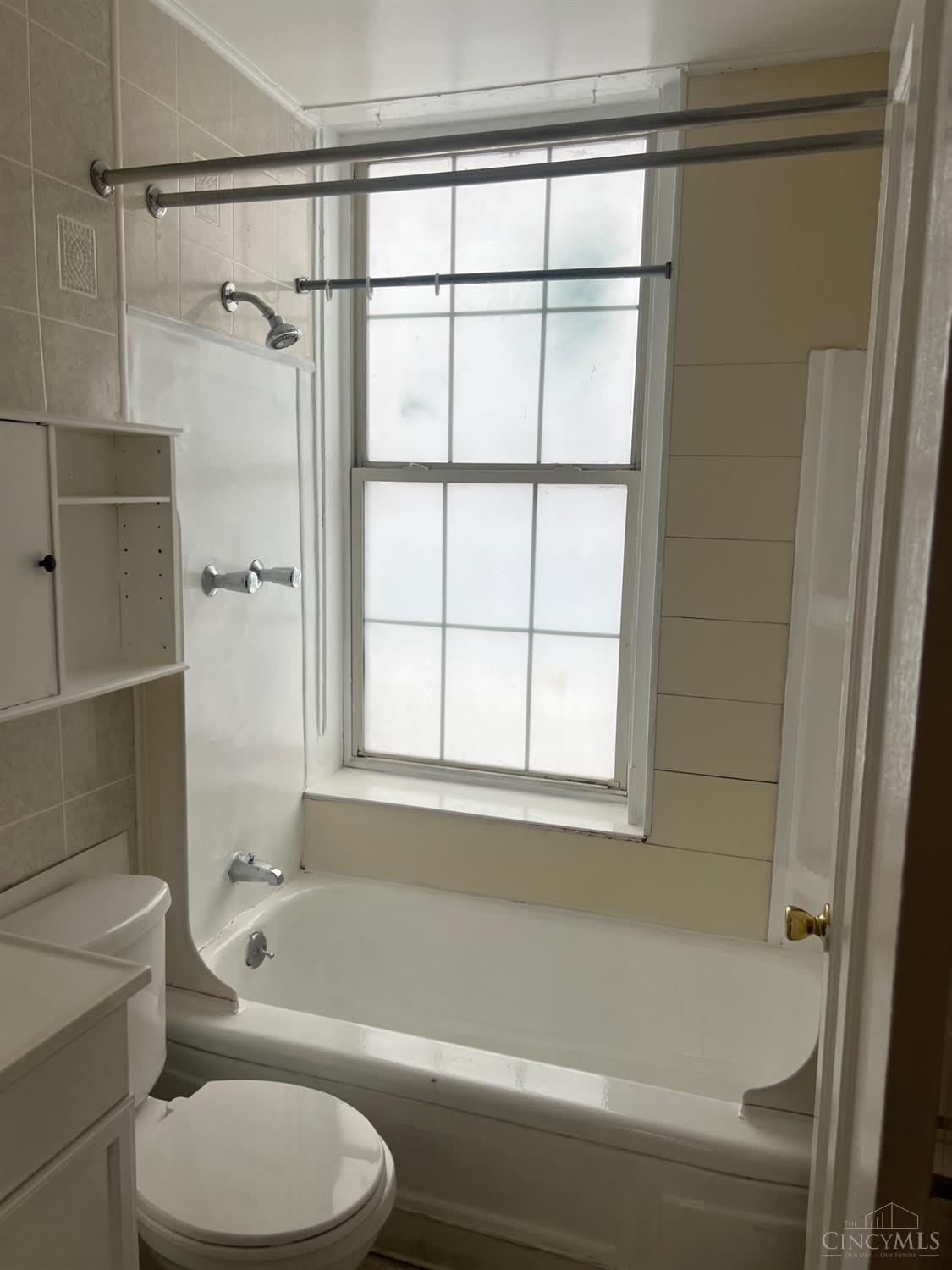 4401 Station Avenue – photo 4