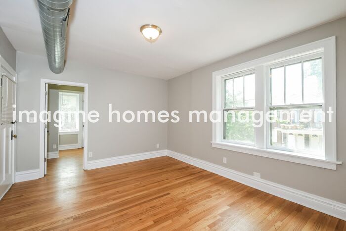 4547 Flora Avenue – photo 3