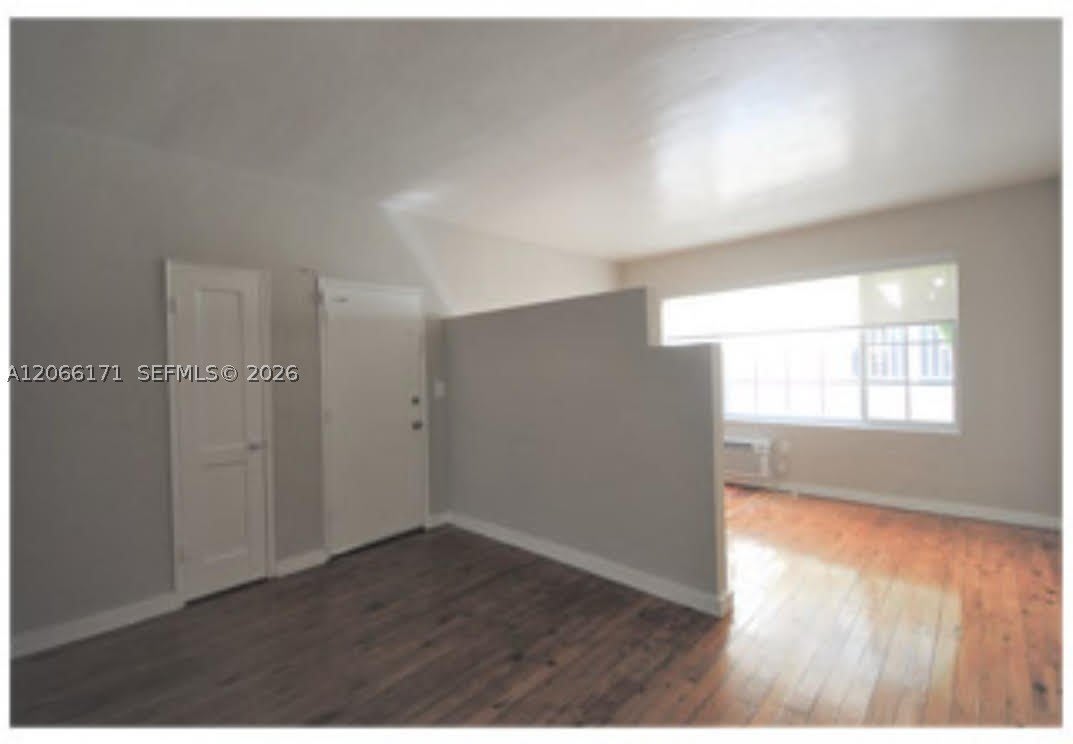 948 Meridian Ave – photo 4